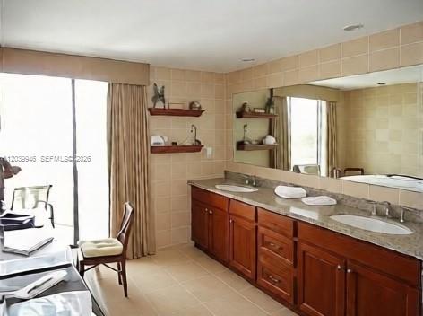 Photo of 20281 Country Club Dr #0, Aventura, Florida, 33180 -