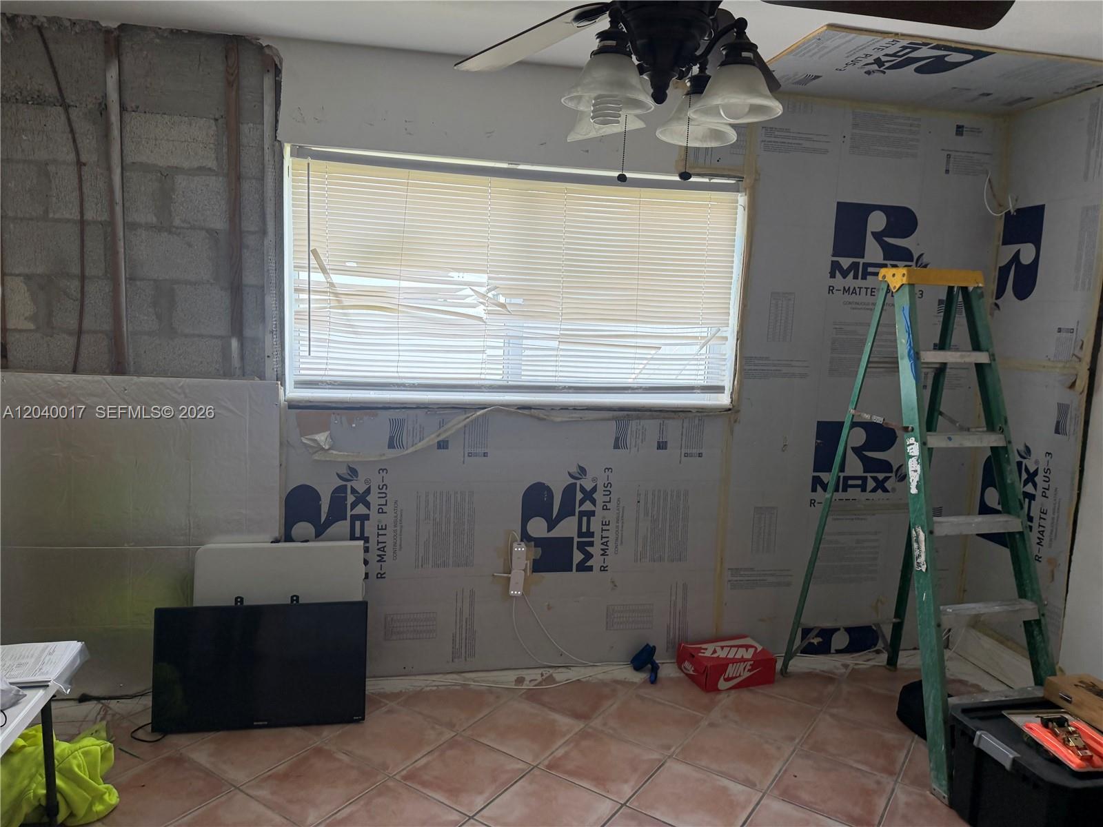 Ver detalles 1800 3 / 2 1350 sq. ft. $ 2026-06-19 0 foto