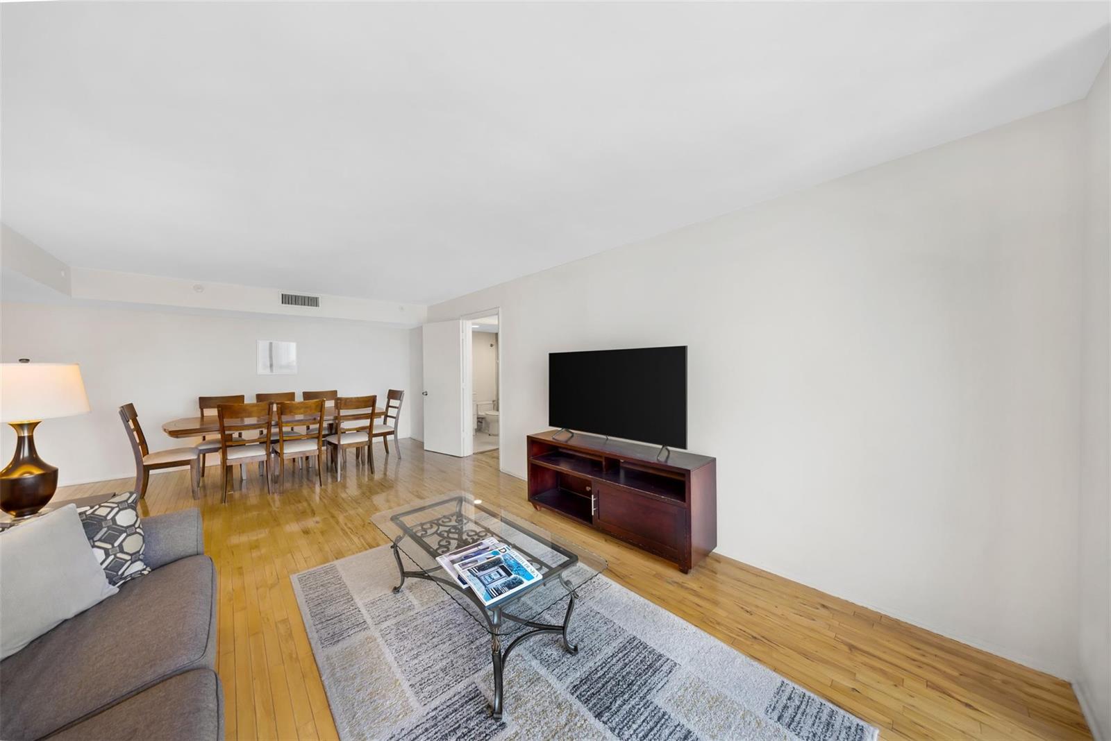 Photo of 18181 31st  #804, Aventura, Florida, 33160 - Photo 11