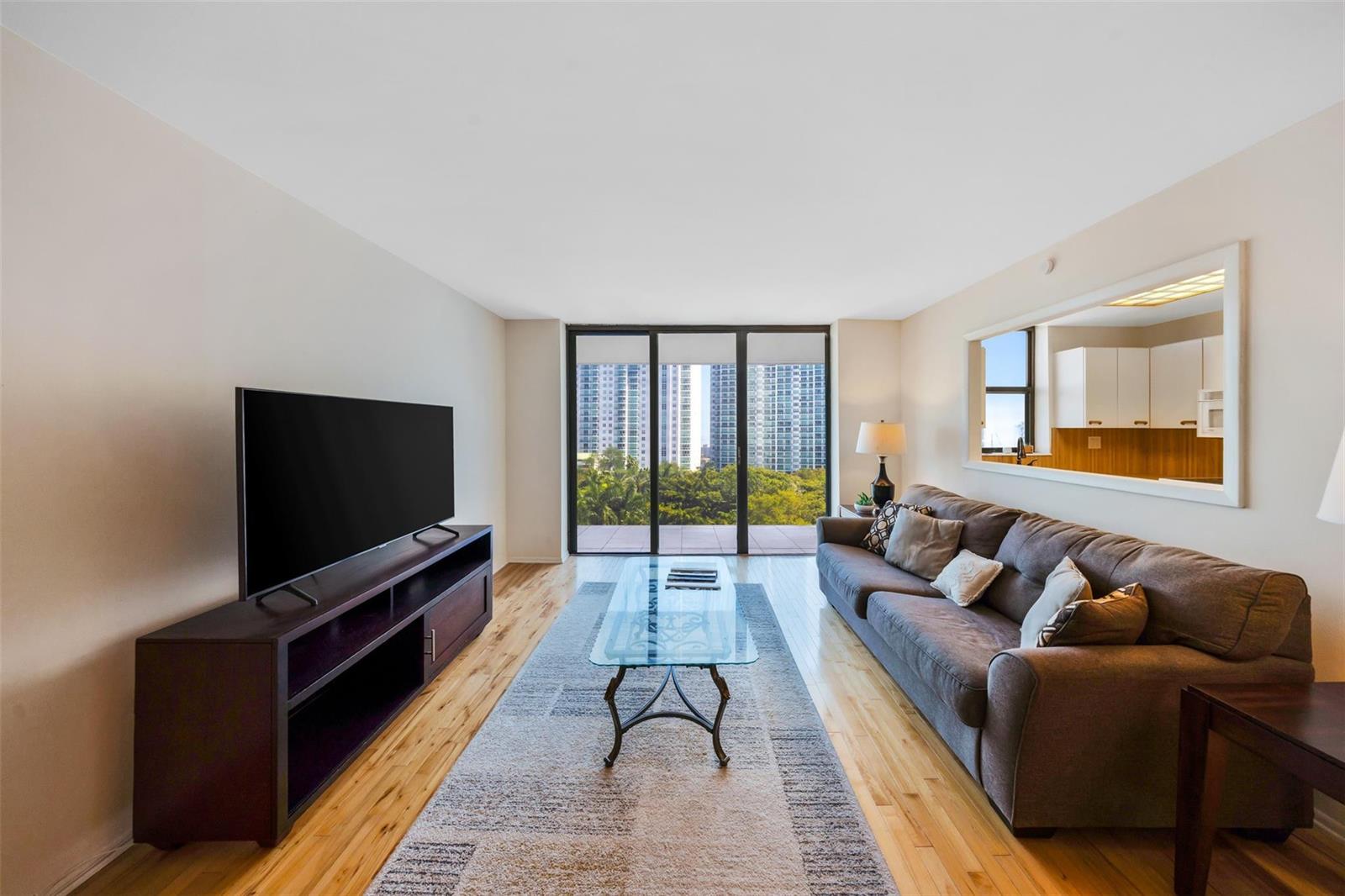 Photo of 18181 31st  #804, Aventura, Florida, 33160 - Photo 6