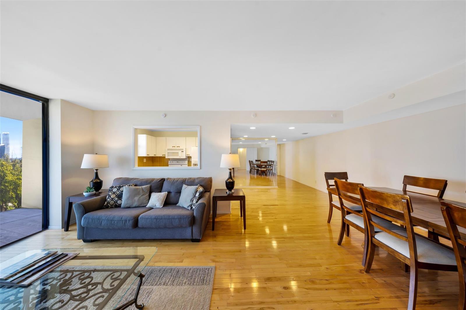 Photo of 18181 31st  #804, Aventura, Florida, 33160 - Photo 8