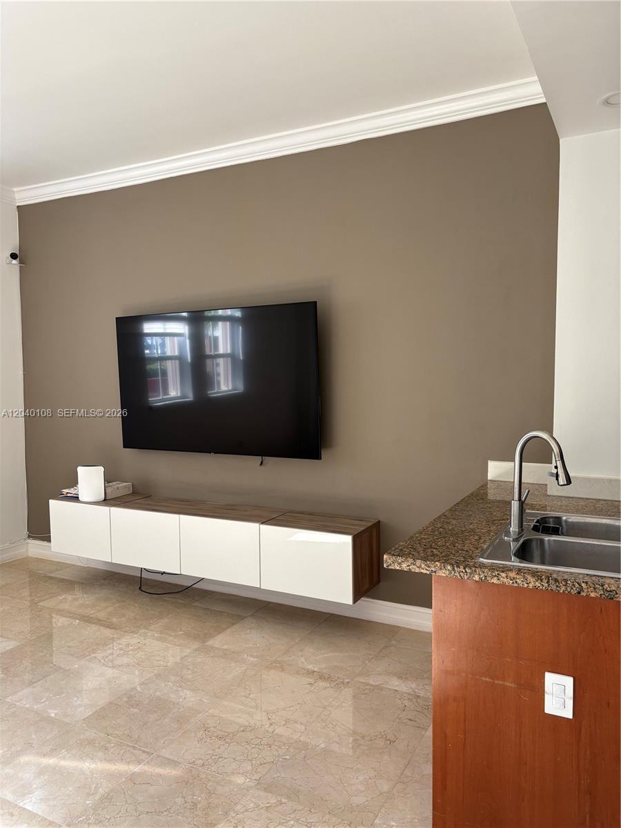 Photo of 18410 30th Ave  (18410), Aventura, Florida, 33160 - 