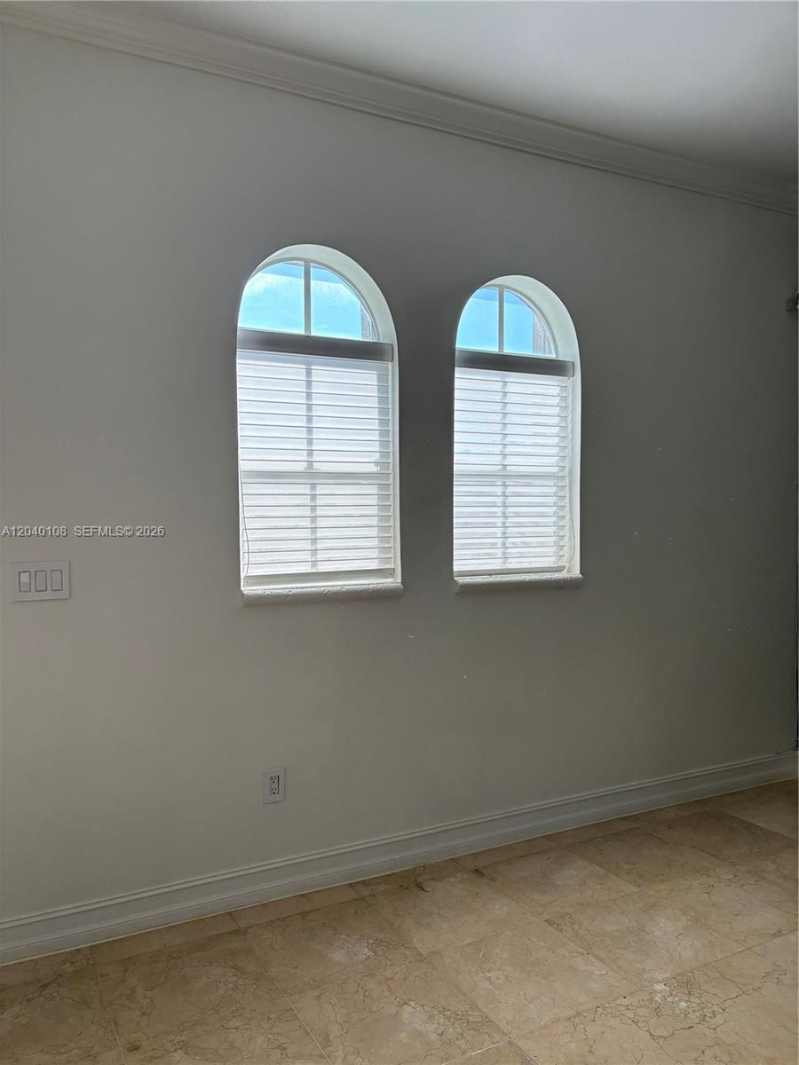 Photo of 18410 30th Ave  (18410), Aventura, Florida, 33160 - 