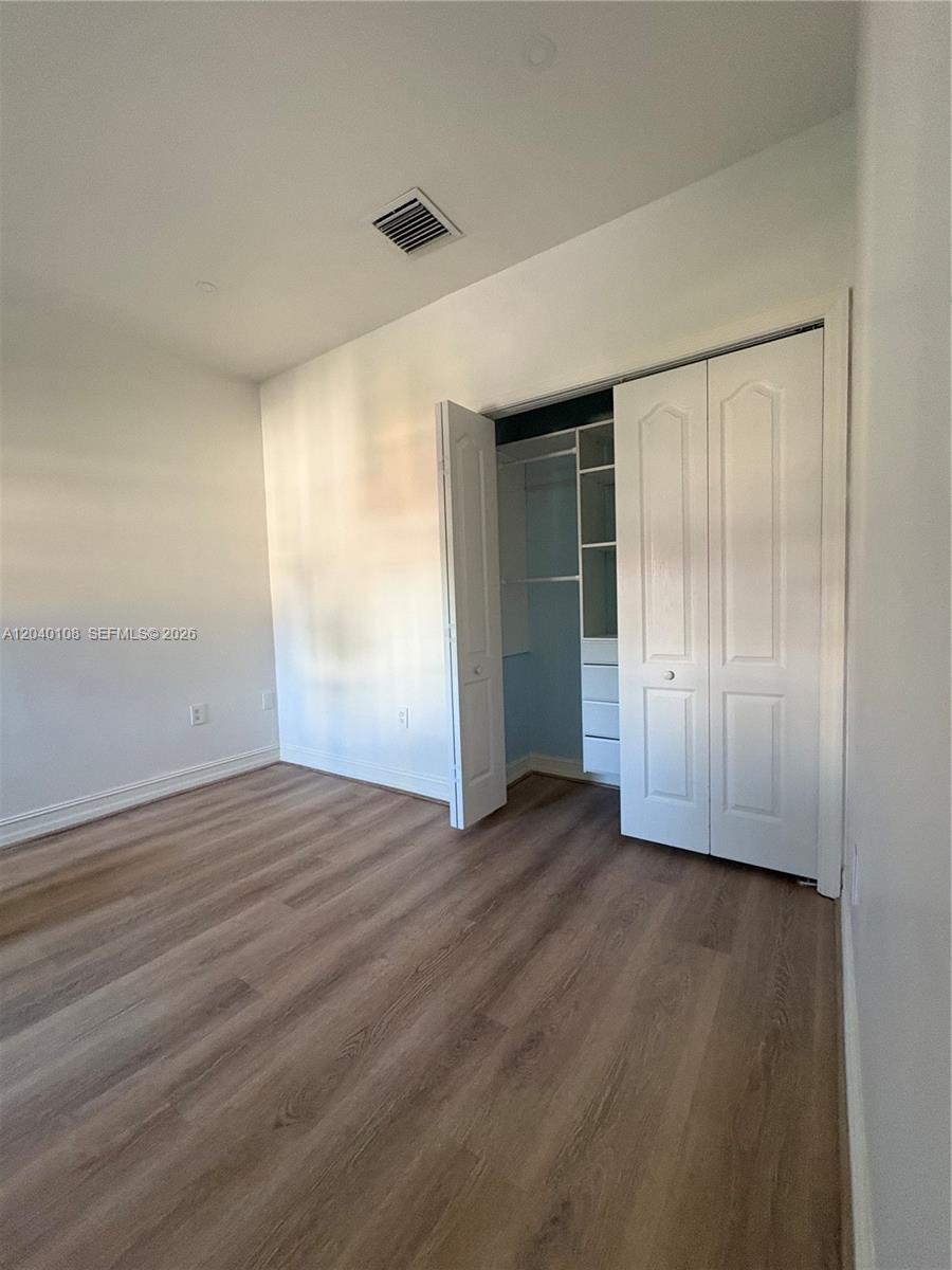 Photo of 18410 30th Ave  (18410), Aventura, Florida, 33160 - 