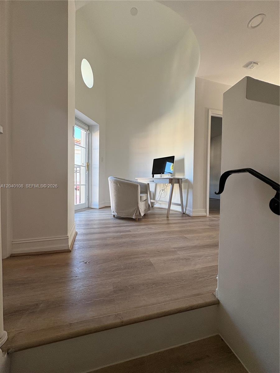 Photo of 18410 30th Ave  (18410), Aventura, Florida, 33160 - 