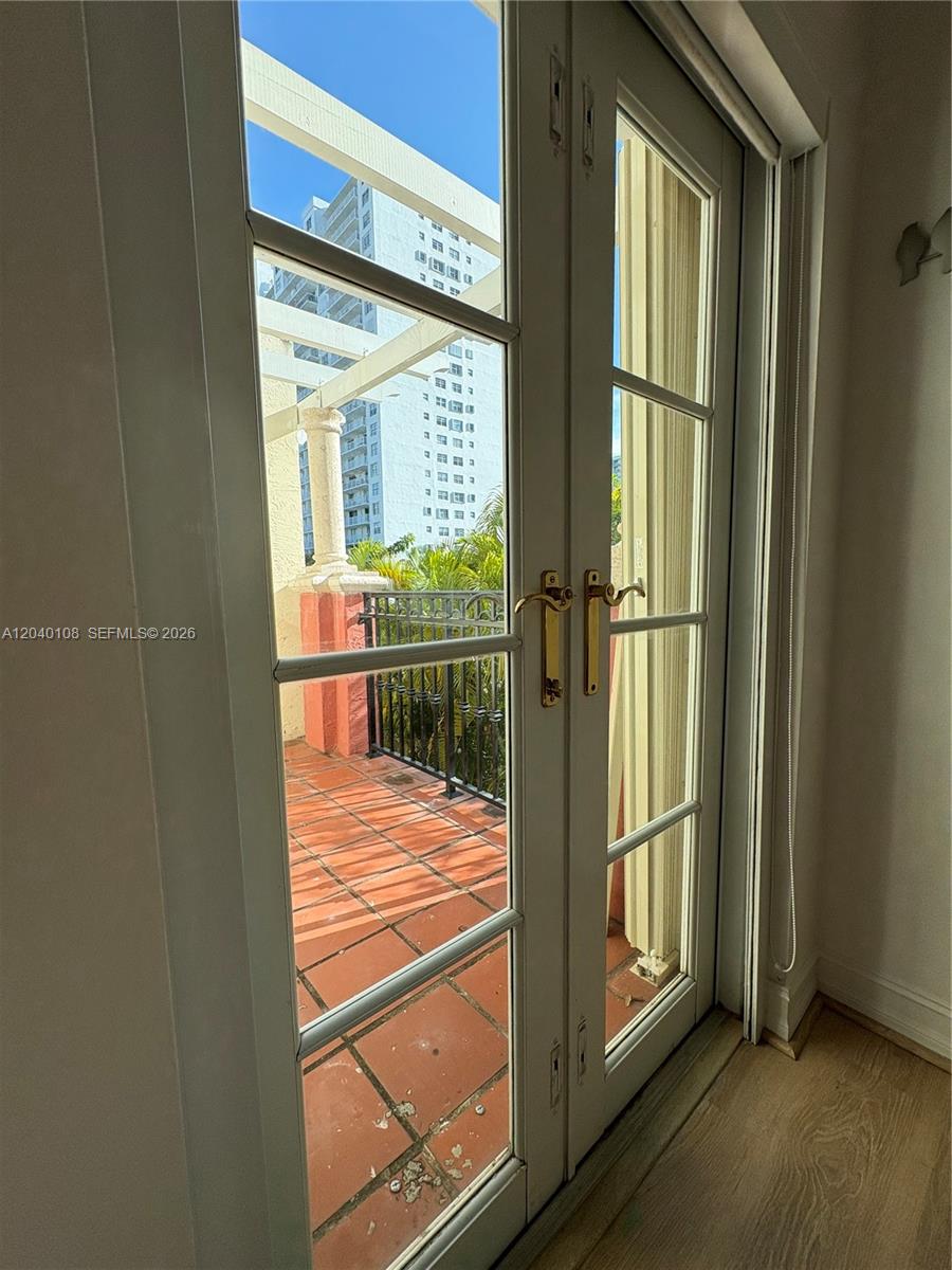 Photo of 18410 30th Ave  (18410), Aventura, Florida, 33160 - 