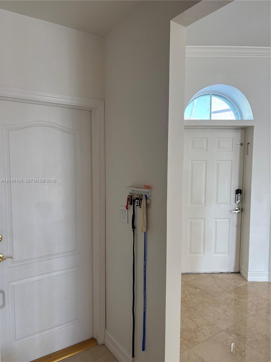 Photo of 18410 30th Ave  (18410), Aventura, Florida, 33160 - 