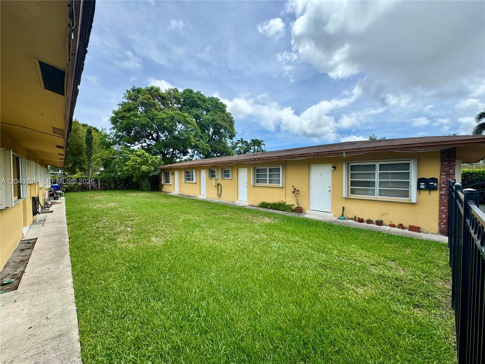 Ver detalles / 2273 sq. ft. $ 2026-06-19 0 foto