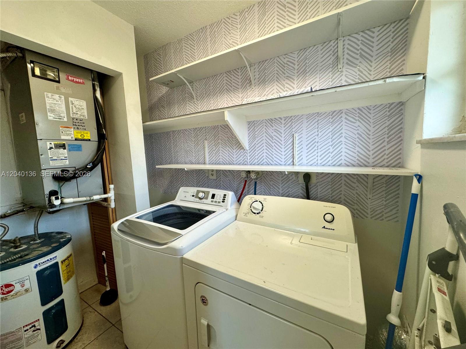 Ver detalles / 2273 sq. ft. $ 2026-06-19 0 foto