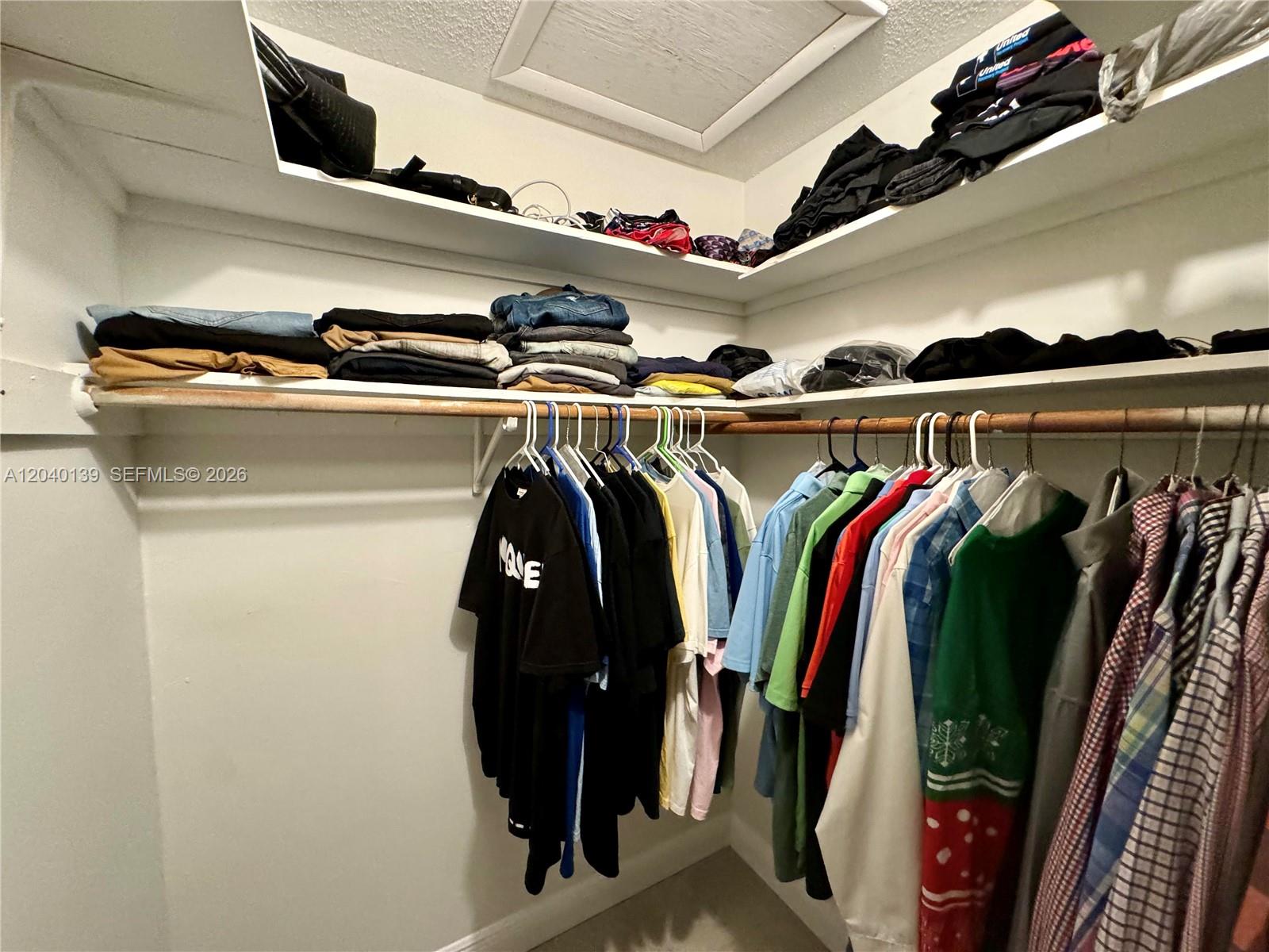   /  2273 sq. ft. $ 2026-06-19 0 foto