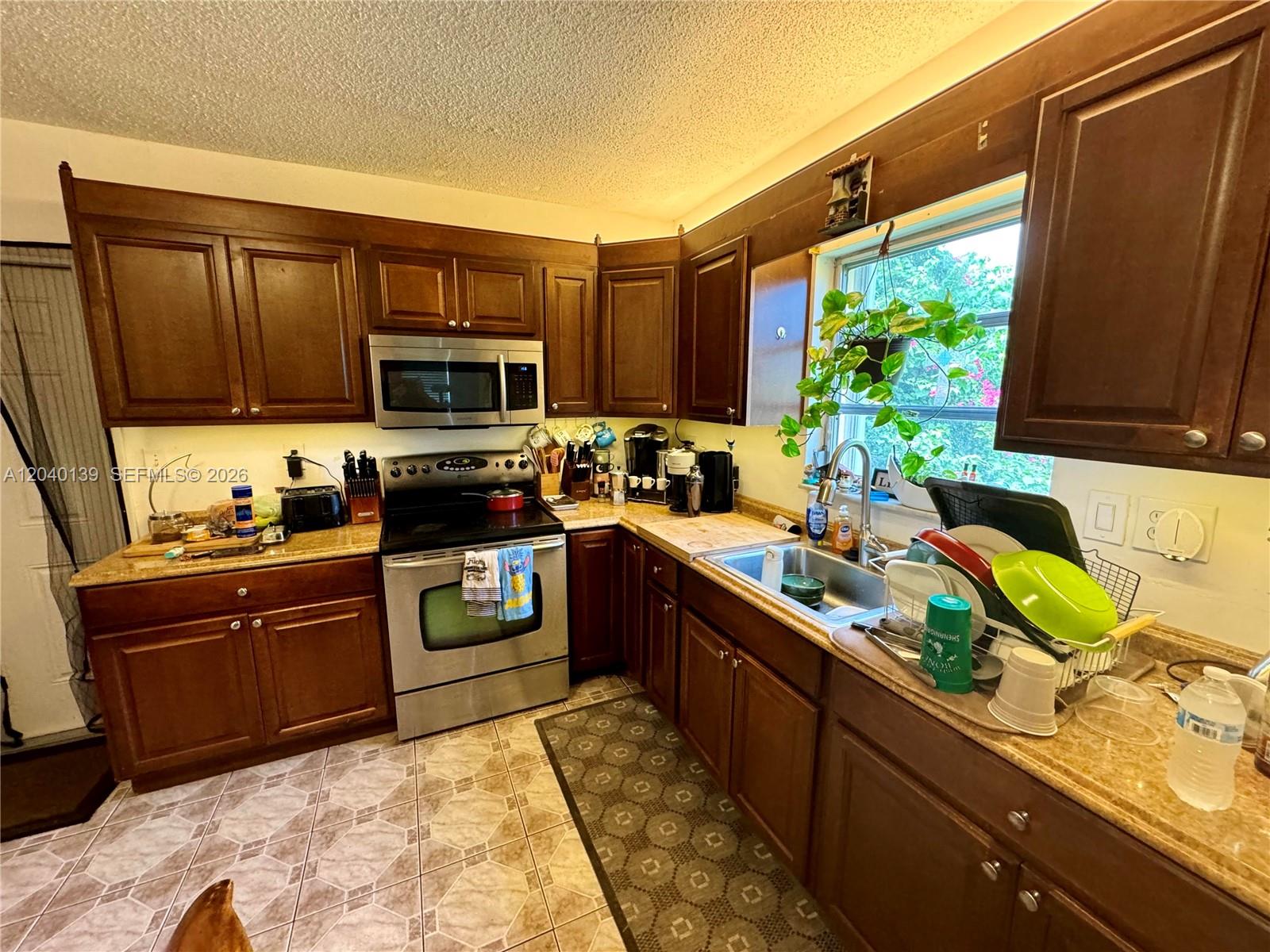   /  2273 sq. ft. $ 2026-06-19 0 foto