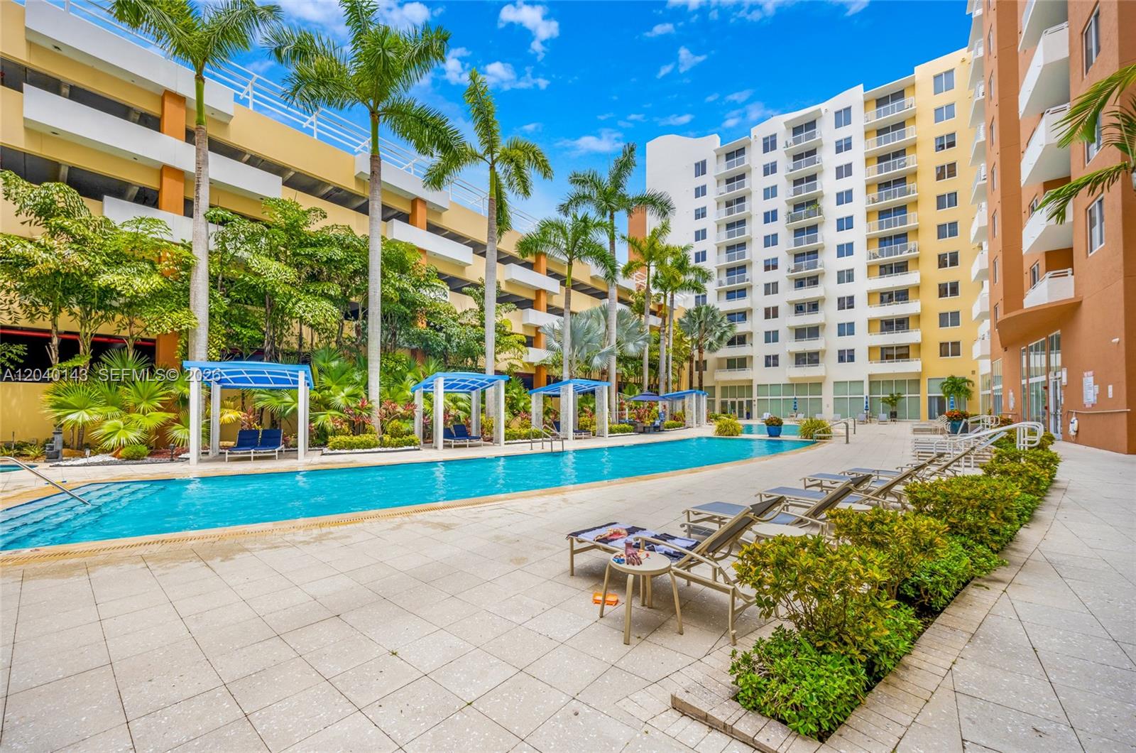 Photo of 2775 187th St  #318, Aventura, Florida, 33180 - 