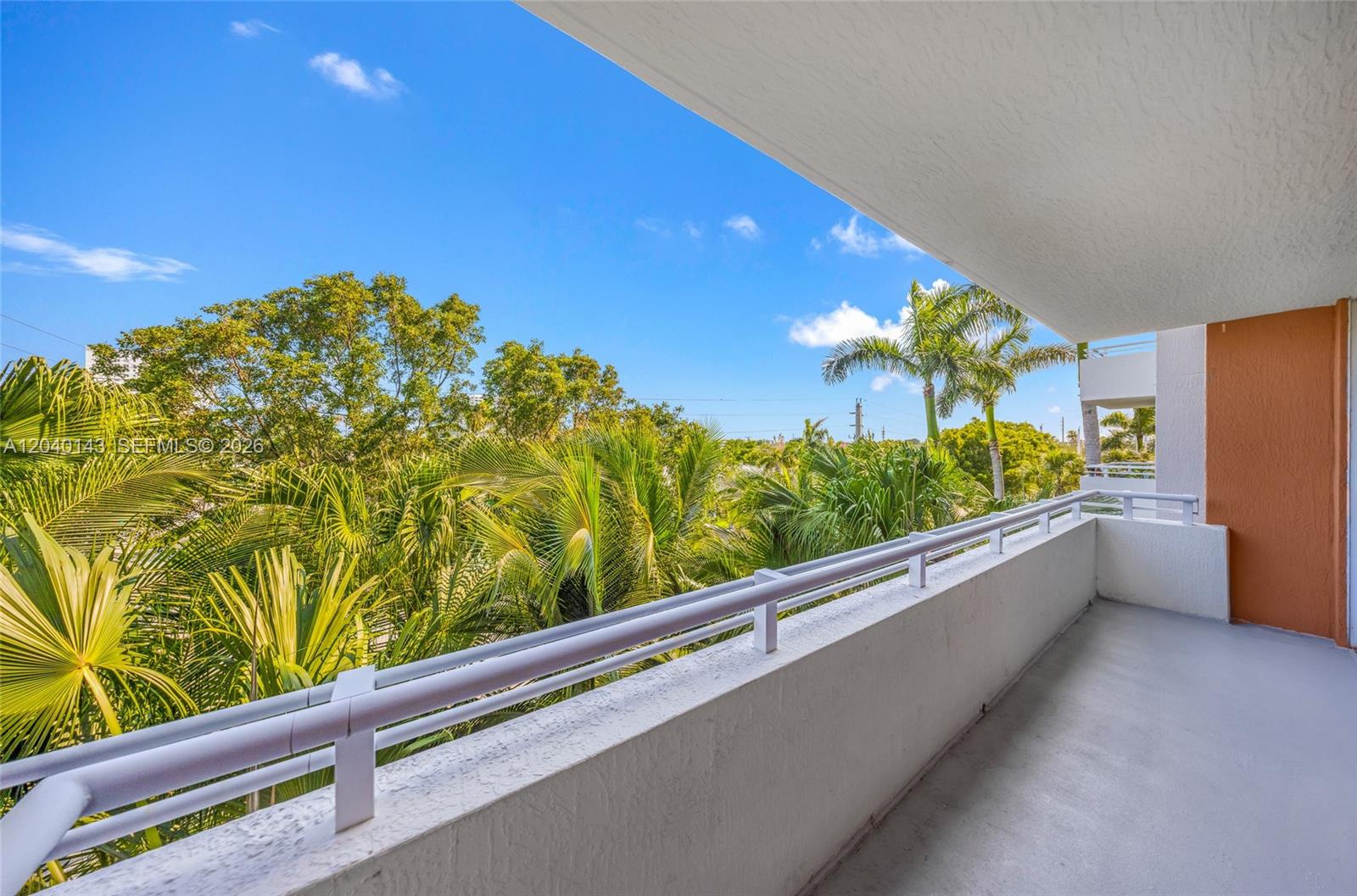 Photo of 2775 187th St  #318, Aventura, Florida, 33180 - 