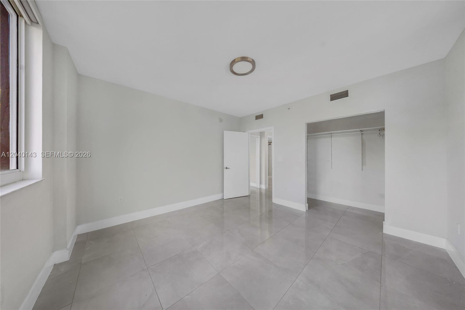 Photo of 2775 187th St  #318, Aventura, Florida, 33180 - 