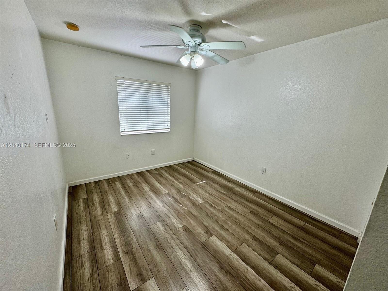   /   sq. ft. $ 2026-06-19 0 foto