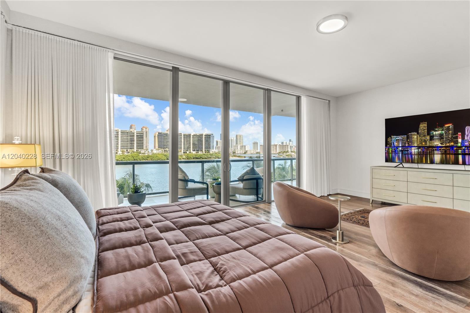 Photo of 3300 188th St  #318, Aventura, Florida, 33180 - 