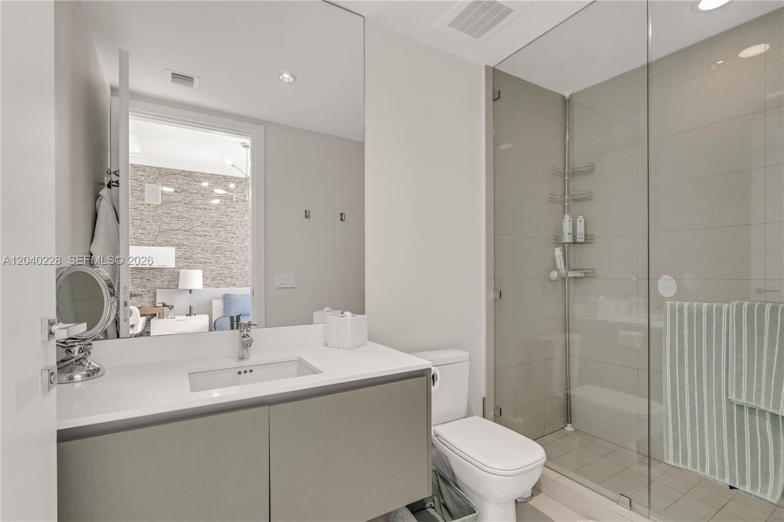 Photo of 3300 188th St  #318, Aventura, Florida, 33180 - 