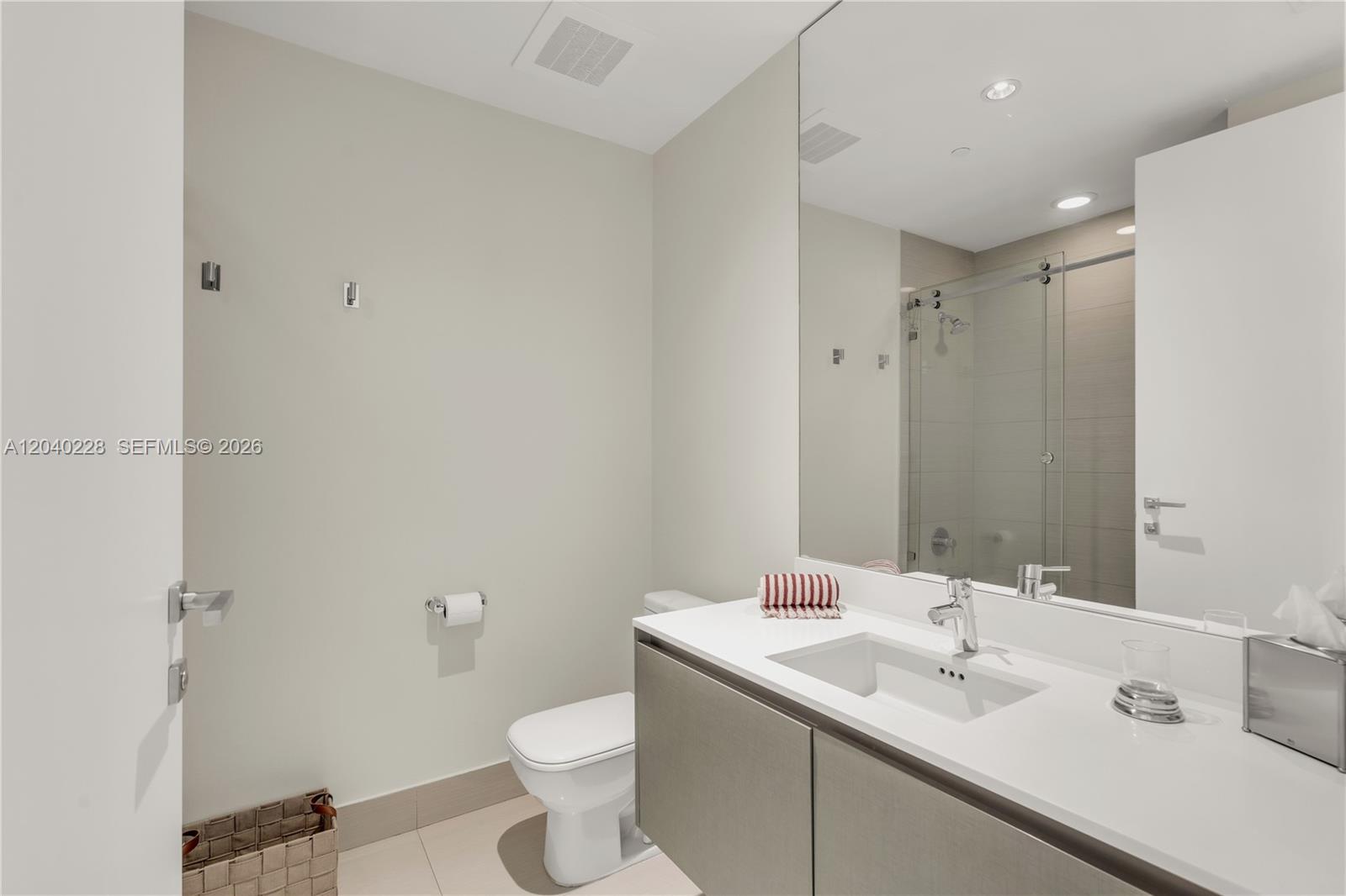 Photo of 3300 188th St  #318, Aventura, Florida, 33180 - 