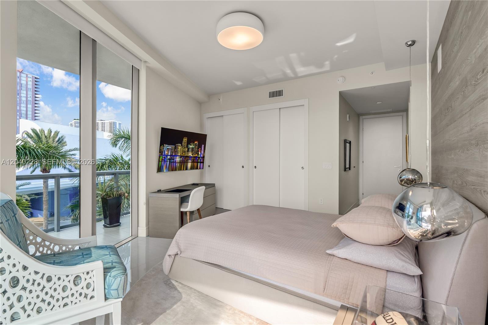 Photo of 3300 188th St  #318, Aventura, Florida, 33180 - 