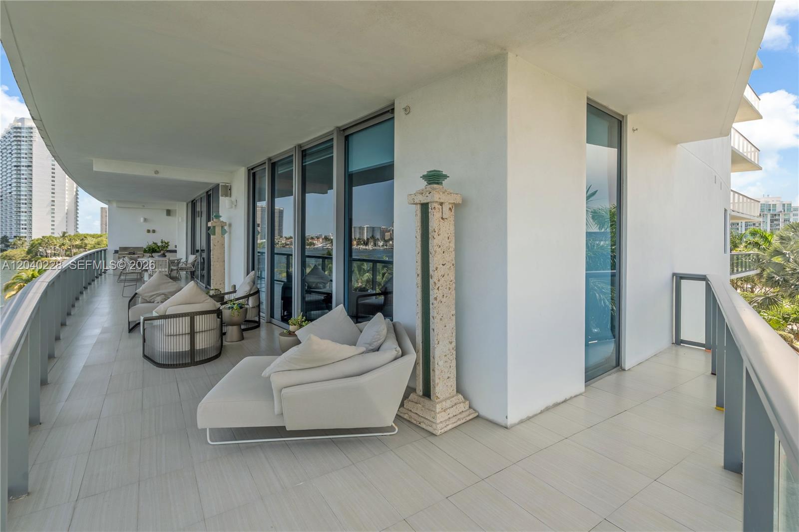 Photo of 3300 188th St  #318, Aventura, Florida, 33180 - 