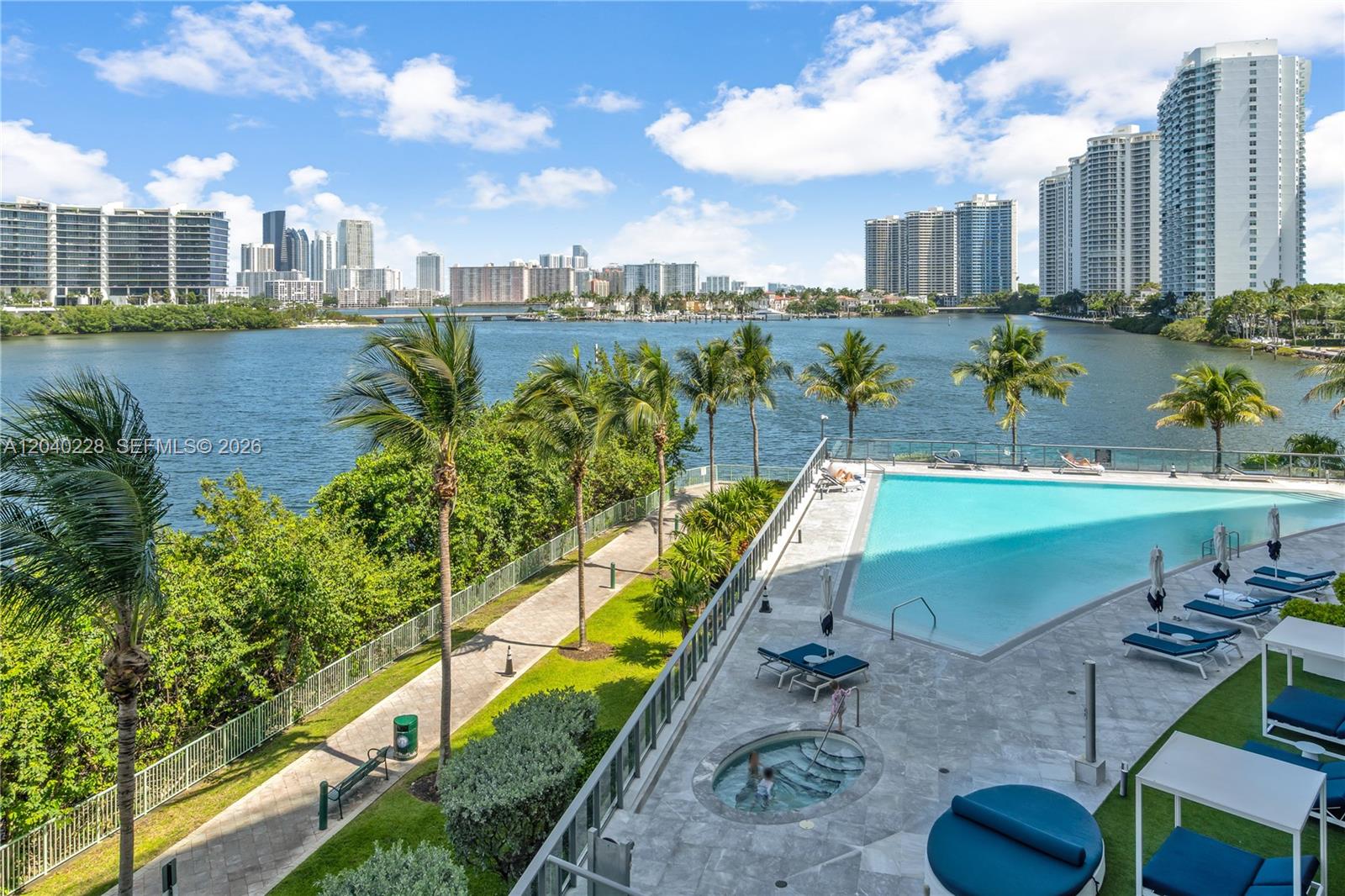Photo of 3300 188th St  #318, Aventura, Florida, 33180 - 