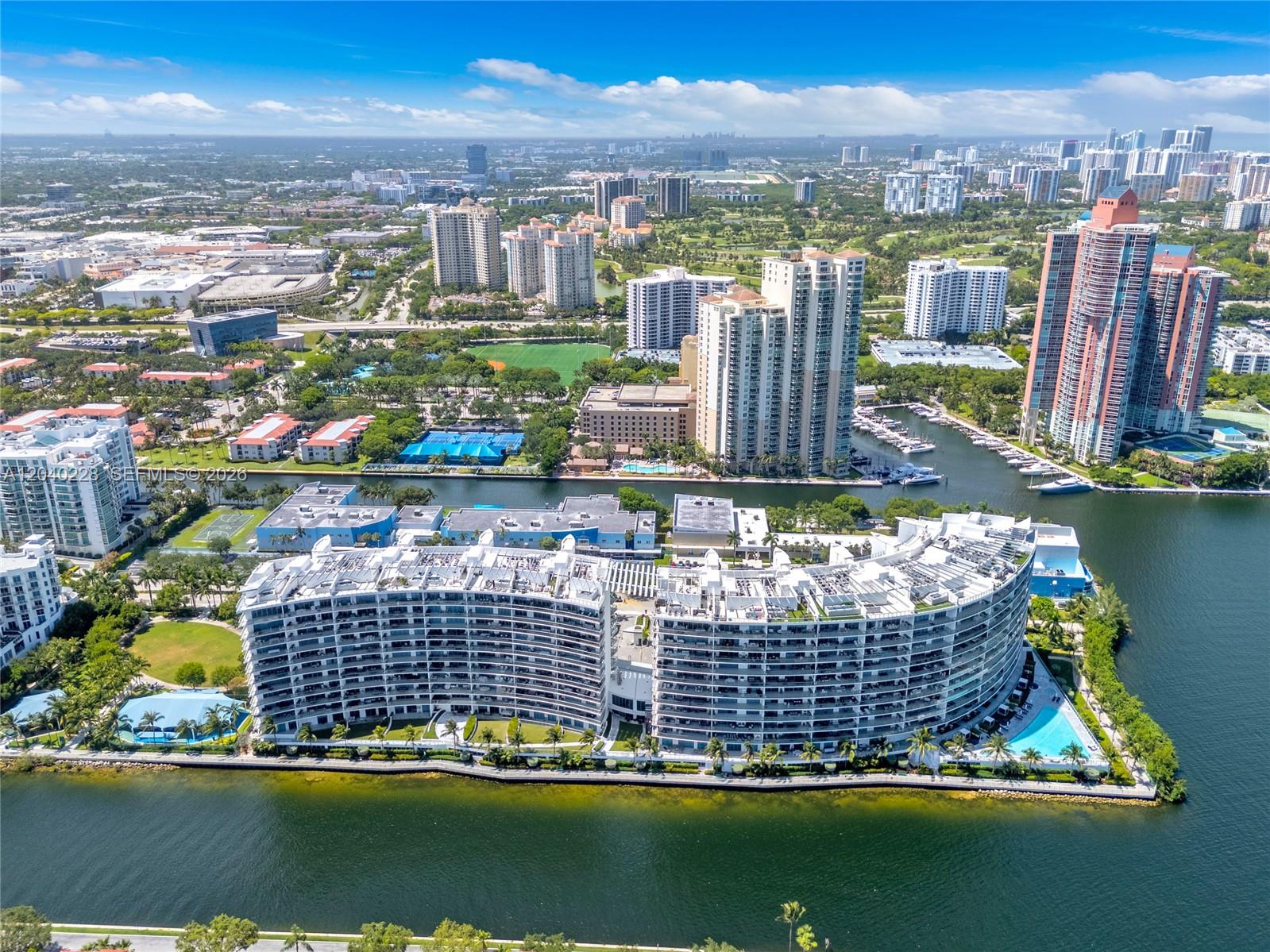 Photo of 3300 188th St  #318, Aventura, Florida, 33180 - 