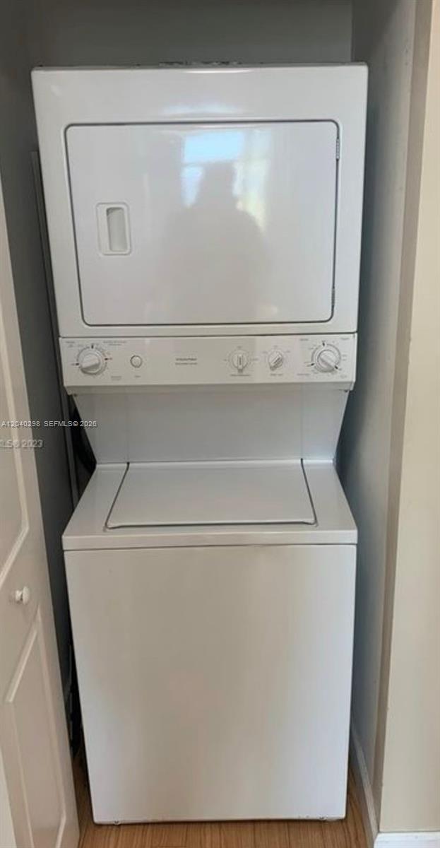 Photo of 140 Dixie Hwy  #921, Hollywood, Florida, 33020 - 