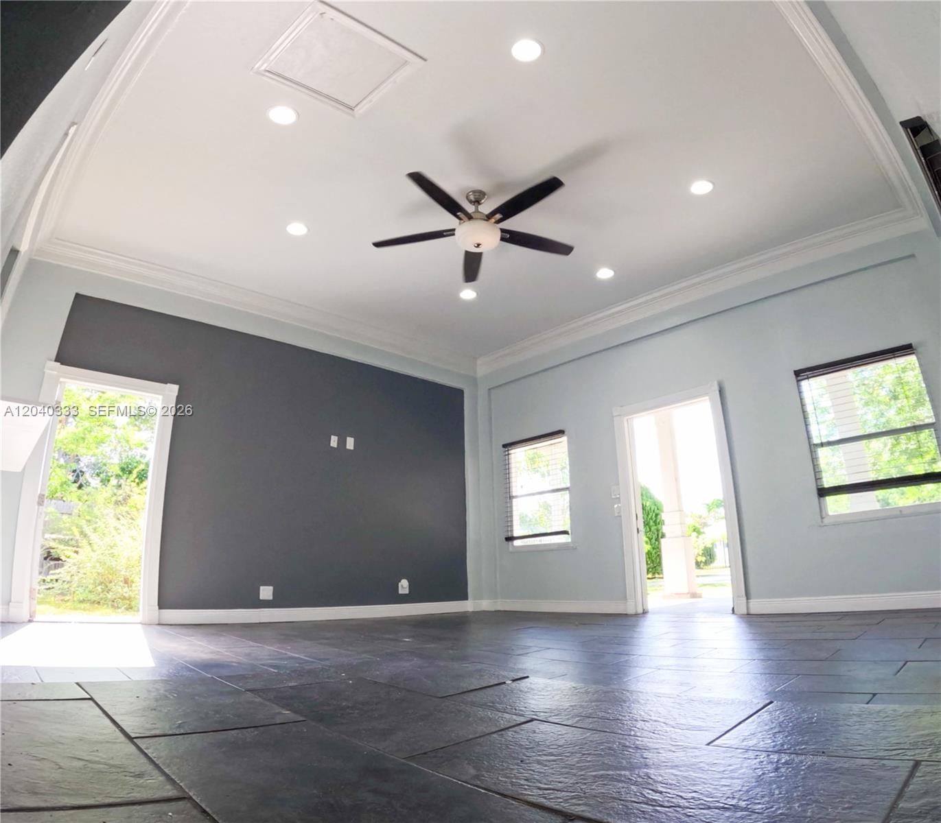 2218 2 / 1 960 sq. ft. $ 2026-06-19 0 Photo