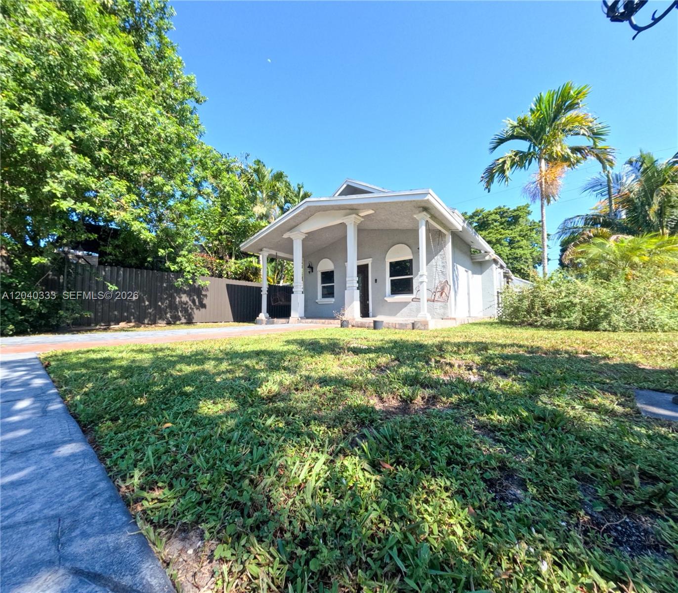 2218 2 / 1 960 sq. ft. $ 2026-06-19 0 Photo