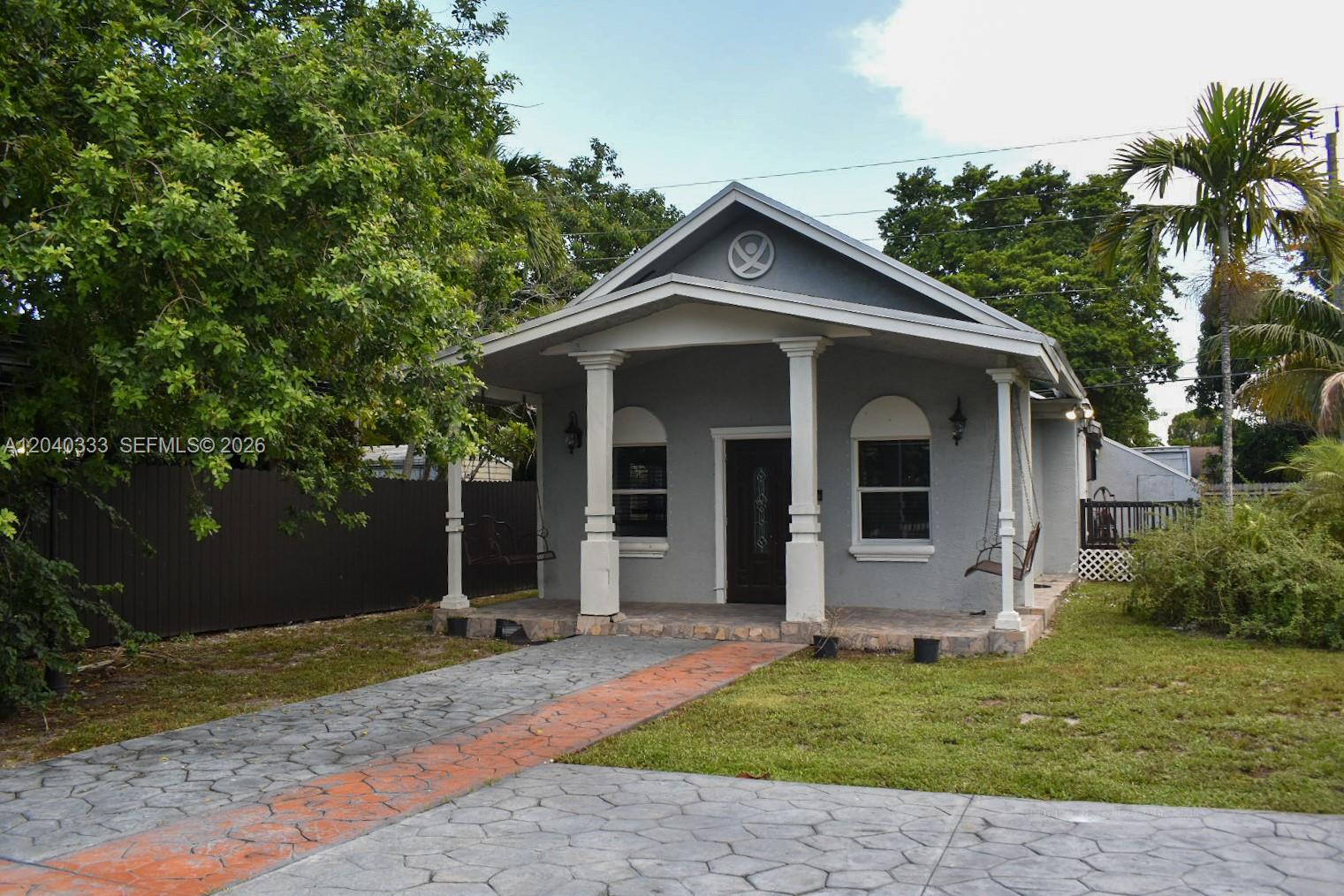 2218 2 / 1 960 sq. ft. $ 2026-06-19 0 Photo