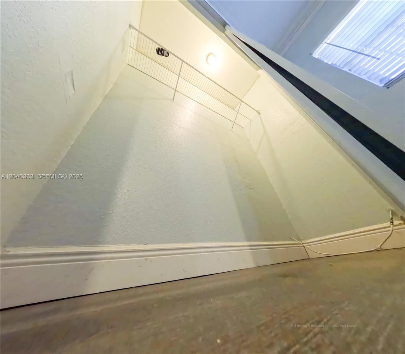 2218 2 / 1 960 sq. ft. $ 2026-06-19 0 Photo