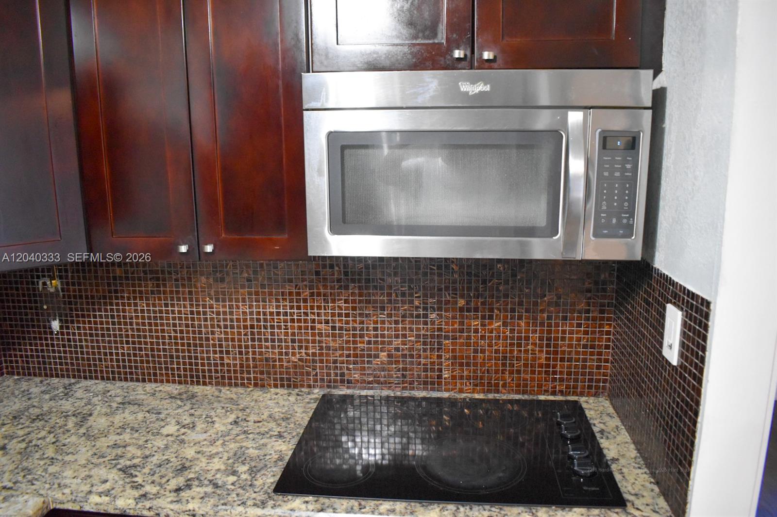 2218 2 / 1 960 sq. ft. $ 2026-06-19 0 Photo