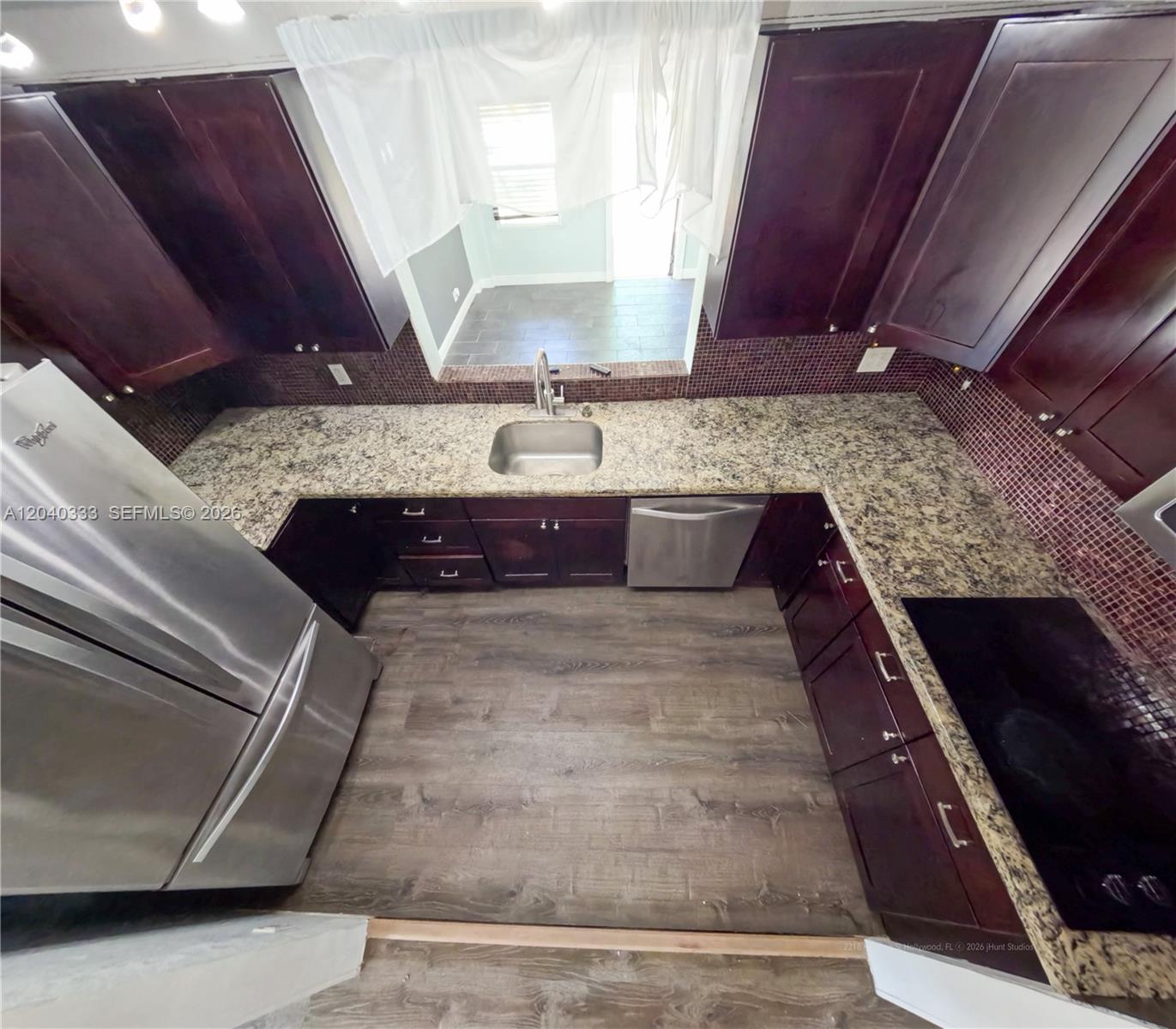2218 2 / 1 960 sq. ft. $ 2026-06-19 0 Photo