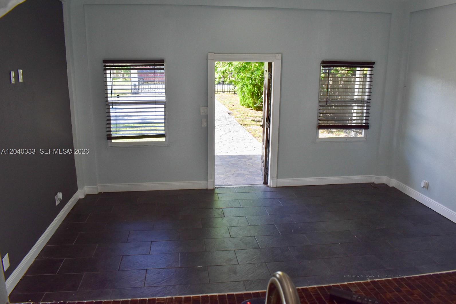 2218 2 / 1 960 sq. ft. $ 2026-06-19 0 Photo