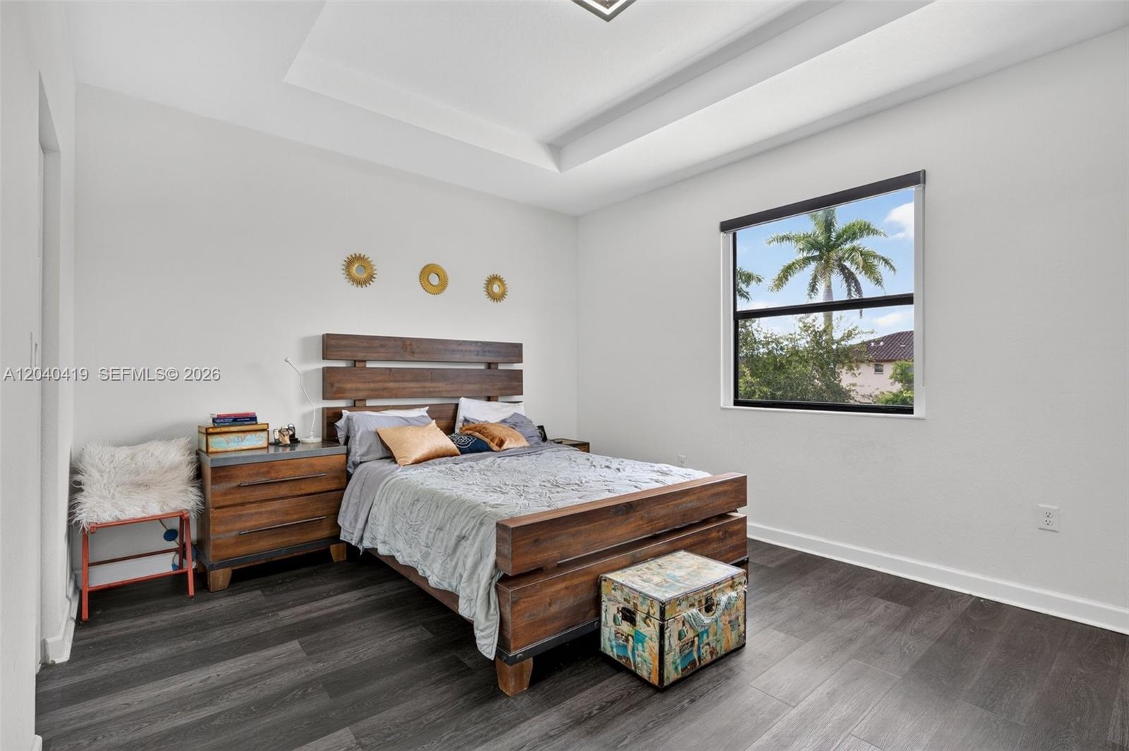 Ver detalles 11418 3 / 3 1659 sq. ft. $ 2026-06-20 0 foto