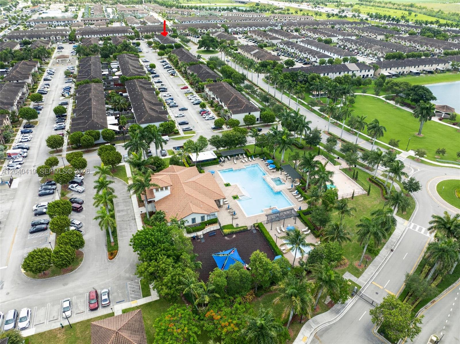 Ver detalles 11418 3 / 3 1659 sq. ft. $ 2026-06-20 0 foto