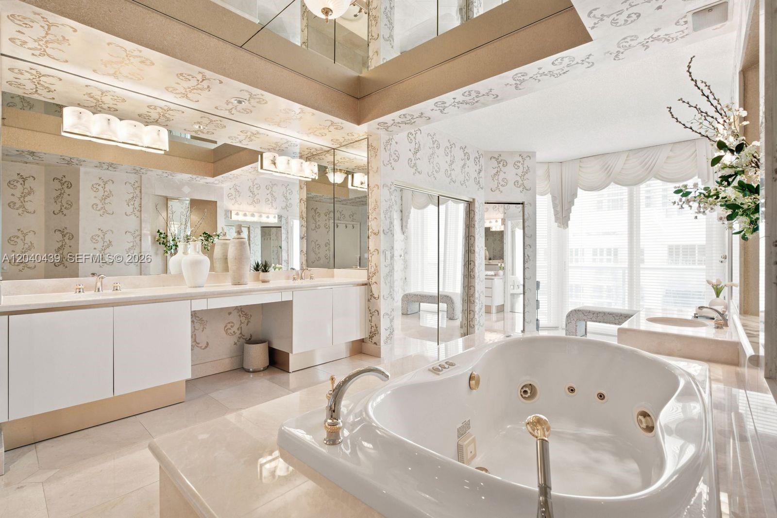 Photo of 16445 Collins Ave #OS21/26(11B), Sunny Isles Beach, Florida, 33160 - MASTER BATHROOM
