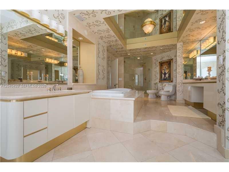 Photo of 16445 Collins Ave  #OS21/26(11B), Sunny Isles Beach, Florida, 33160 - 
