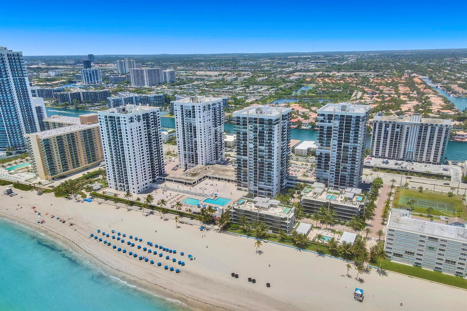 Photo of 2101 Ocean  #801, Hollywood, Florida, 33019 - Aerial. Quadomain