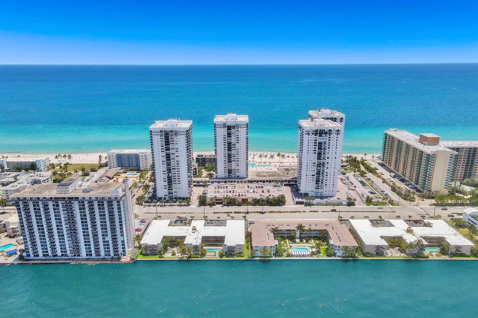 Photo of 2101 Ocean  #801, Hollywood, Florida, 33019 - Aerial. Quadomain