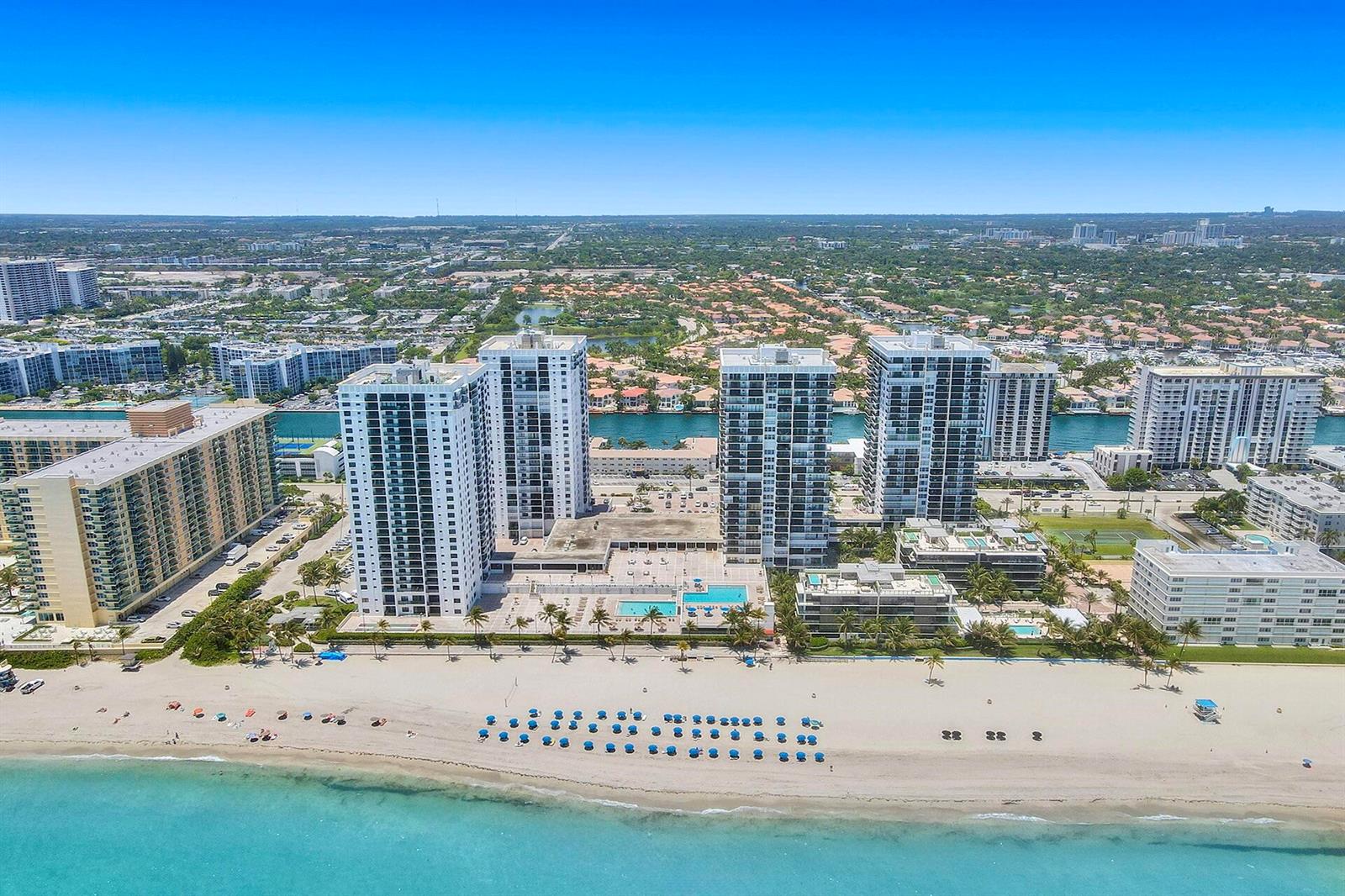 Photo of 2101 Ocean  #801, Hollywood, Florida, 33019 - Aerial. Quadomain