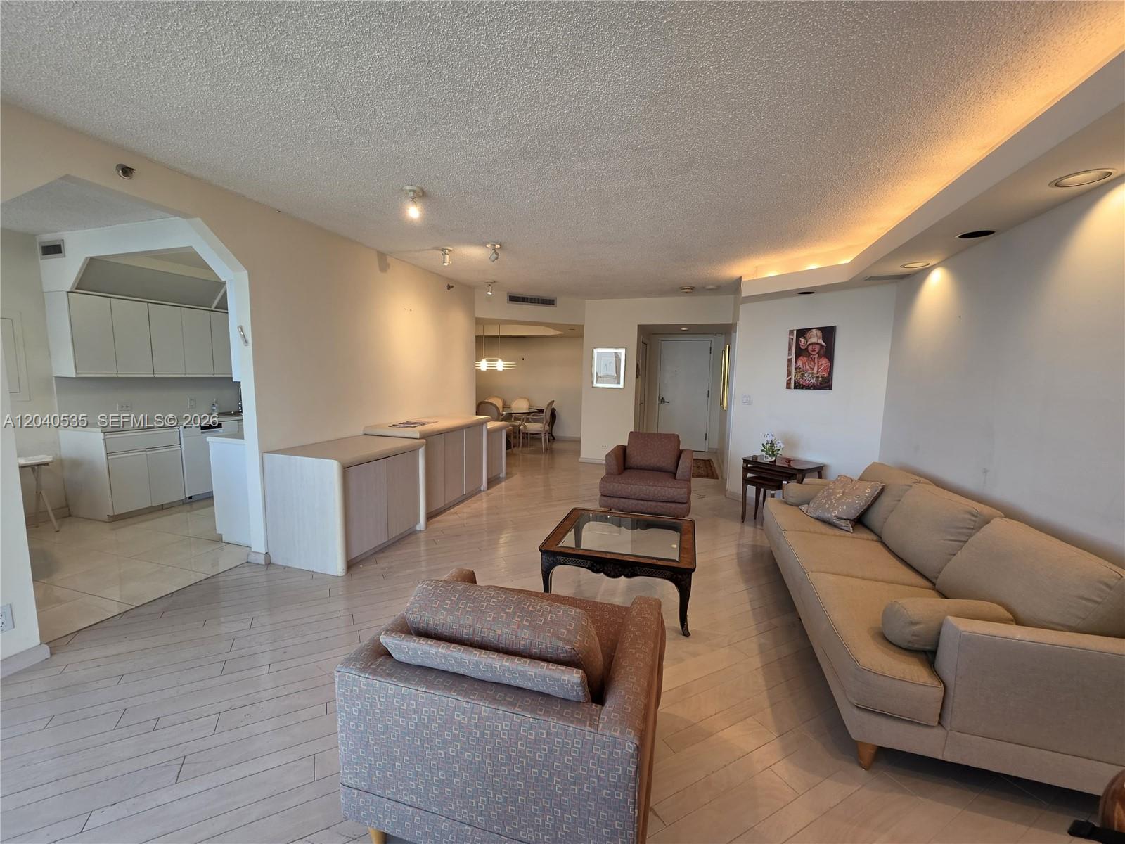 Photo of 20191 Country Club Dr  #1805, Aventura, Florida, 33180 - 