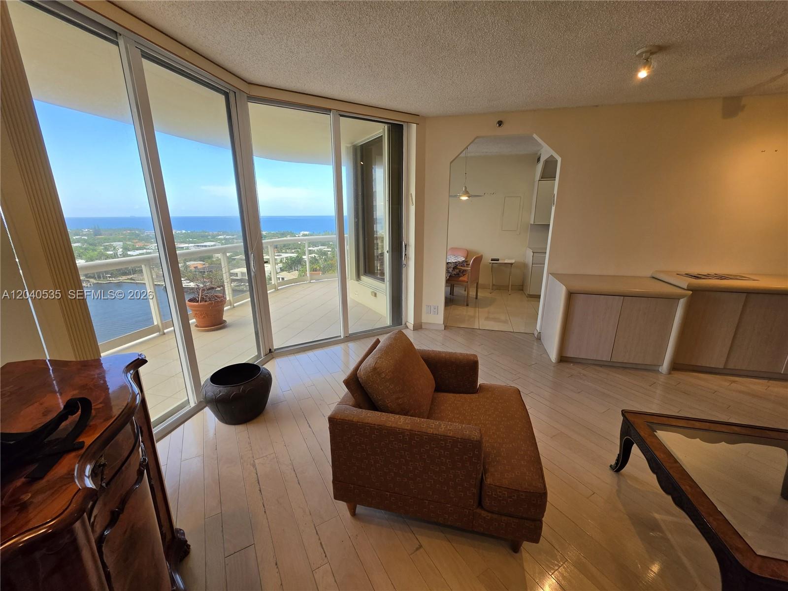 Photo of 20191 Country Club Dr  #1805, Aventura, Florida, 33180 - 