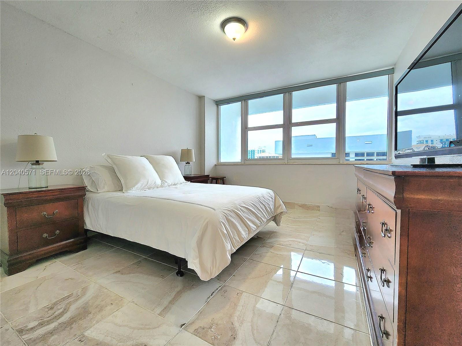 Photo of 2030 Ocean Dr #2204, Hallandale Beach, Florida, 33009 -