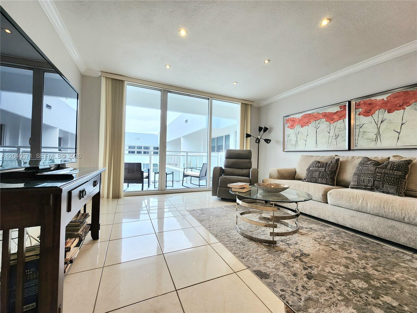 Photo of 2030 Ocean Dr #2204, Hallandale Beach, Florida, 33009 -