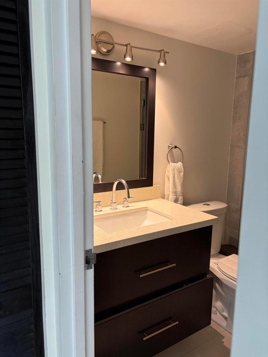 Photo of 3625 Country Club #206, Aventura, Florida, 33180 - IMG_0554