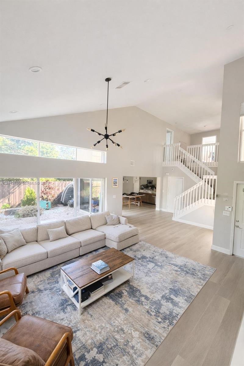 Photo of 1125 Butternut Ln (1125), Hollywood, Florida, 33019 -