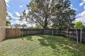See details 350 3 / 3 1480 sq. ft. $ 2026-08-10 0 Photo