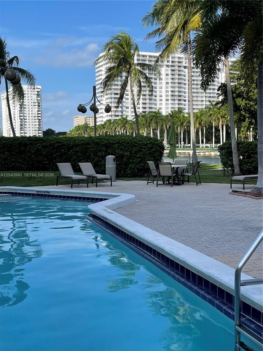 Photo of 18181 NE 31st ct  #305, Aventura, Florida, 33160 - 