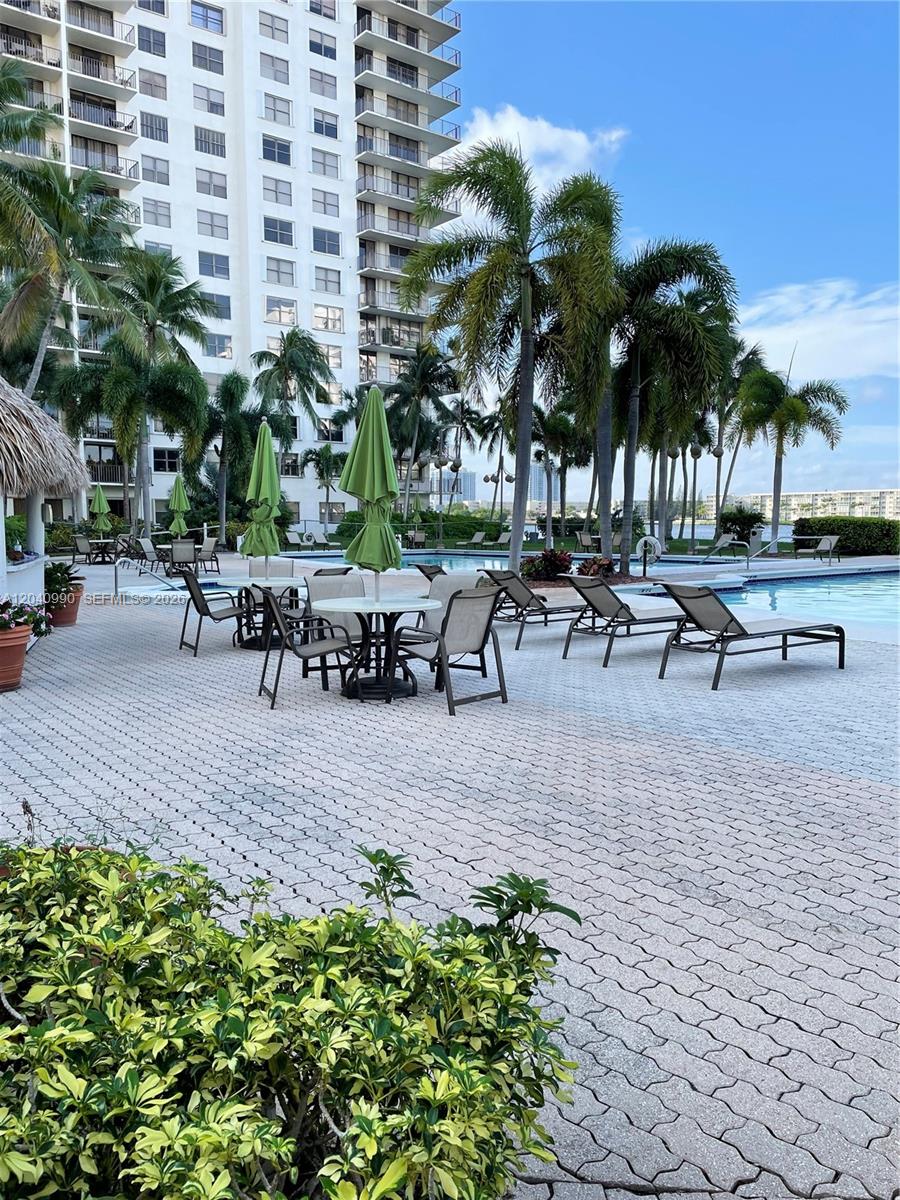 Photo of 18181 NE 31st ct  #305, Aventura, Florida, 33160 - 